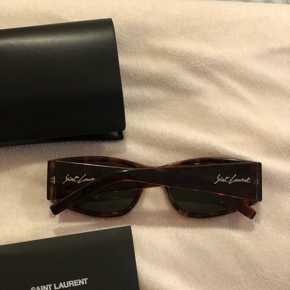 Saint Laurent Sunglasses Square - Picture 3 of 7